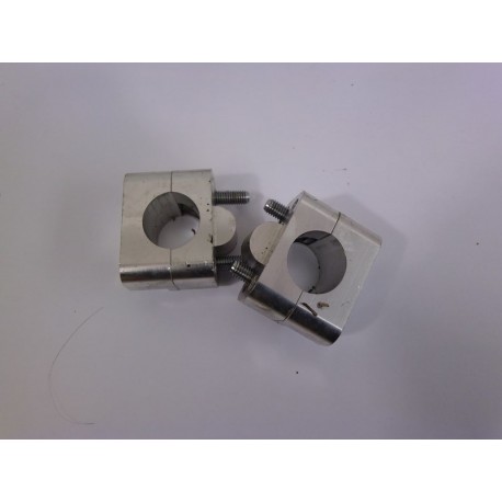 PONTET DE GUIDON 28mm - DERBI SENDA X-TREME