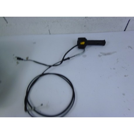 COMODO DROIT - PEUGEOT KISBEE