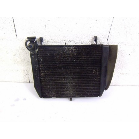 RADIATEUR - YAMAHA R1 1999