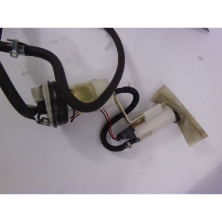 POMPE A ESSENCE - PIAGGIO MP3 400 LT