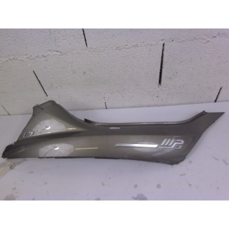 CARENAGE SOUS SELLE - PIAGGIO MP3 400 LT