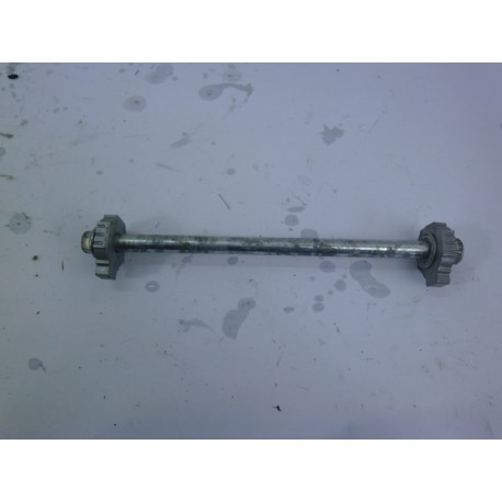 AXE DE ROUE ARRIERE - KTM 125 RC