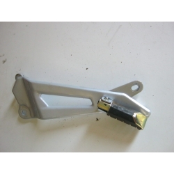 PLATINE PASSAGER DROITE YAMAHA YBR 125 2007