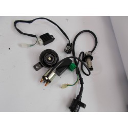 LOT DE PIECE ELECTRIQUE - SCOOTER CHINOIX GY6