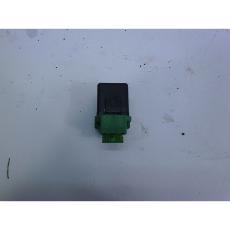 RELAIS DEMARREUR - HONDA HORNET 600