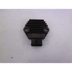 REGULATEUR - HONDA HORNET 600