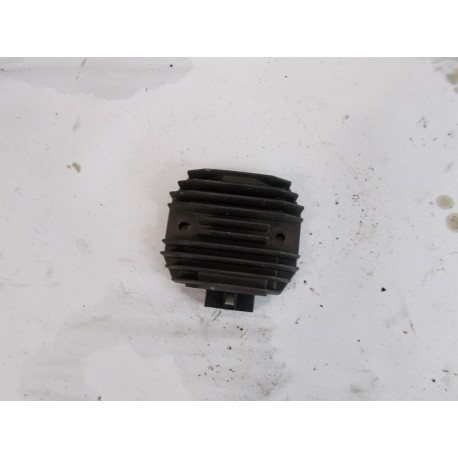 REGULATEUR - YAMAHA FZ6 S