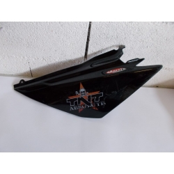 CARENAGE SOUS SELLE GAUCHE - DERBI DRD RACING