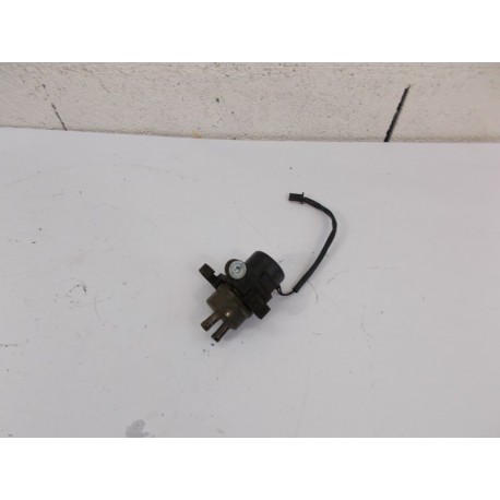 POMPE A ESSENCE - YAMAHA 600 FAZER 2000