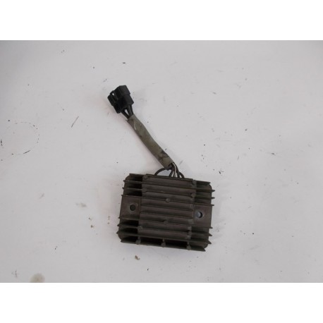 REGULATEUR - SUZUKI GSXR 600 2001