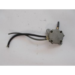 POMPE A ESSENCE - RAZZO STEED 125