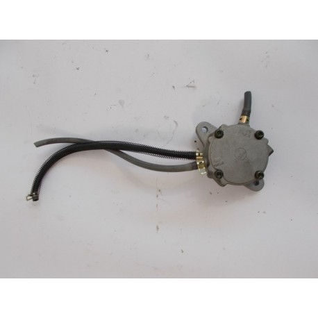 POMPE A ESSENCE - RAZZO STEED 125