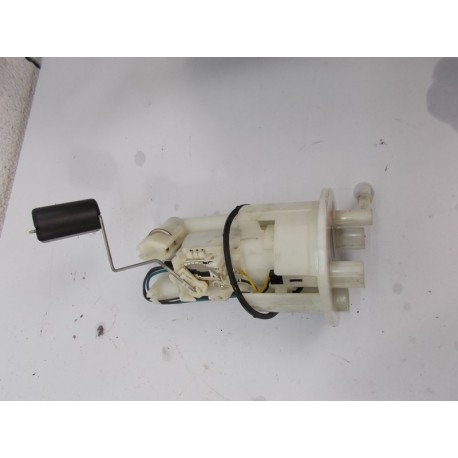 POMPE A ESSENCE - YAMAHA XJ6