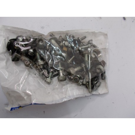 LOT VISSERIE - YAMAHA XJ6