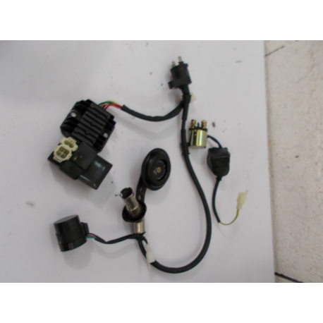 LOT PIECES ELECTRIQUE - BEAT BOX CY50T-6