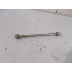 AXE DE ROUE - PEUGEOT KISBEE RS