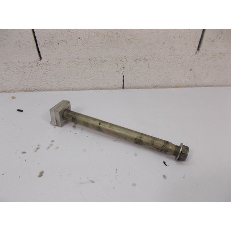 AXE ROUE - YAMAHA FZ8