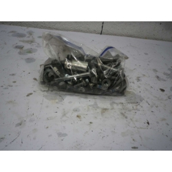 LOT VISSERIE - SUZUKI SVS SV 650