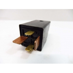 RELAIS DEMARREUR - PIAGGIO ZIP 50