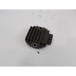 REGULATEUR - PIAGGIO 125 X8