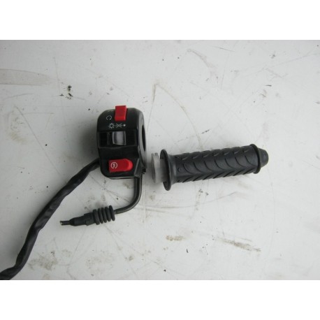 COMMODO DROIT COMPLET - RAZZO 50 2010