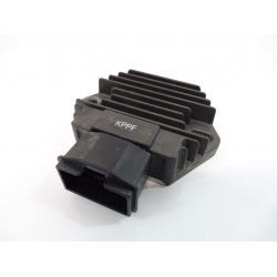 REGULATEUR  - HONDA CBR 125 2006