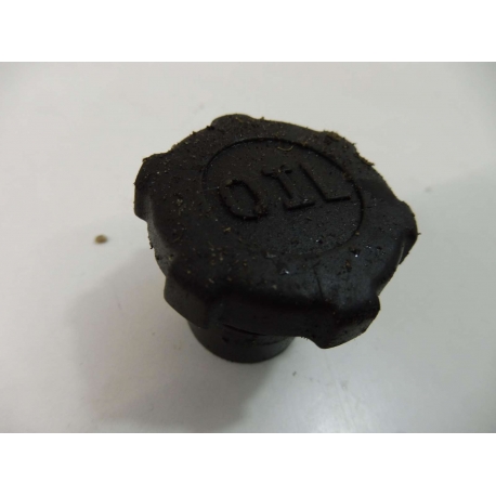 BOUCHON HUILE - PIAGGIO TYPHOON