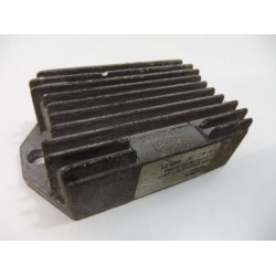 REGULATEUR - PIAGGIO TYPHOON