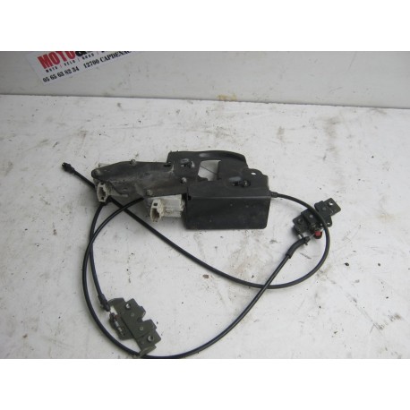 FIXATION DE SELLE - PIAGGIO X EVO 125