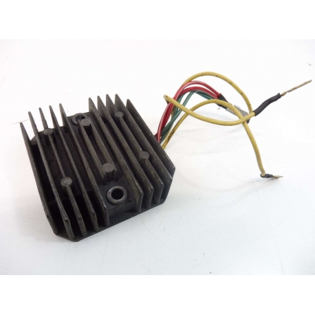 REGULATEUR - HONDA FORZA 250