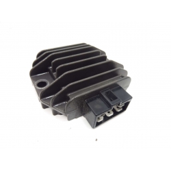 REGULATEUR - PIAGGIO 125 X8