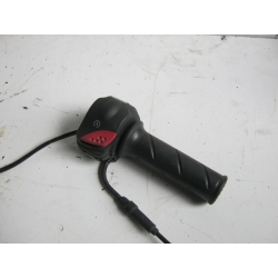 POIGNÉE DE GAZ - PEUGEOT LUDIX