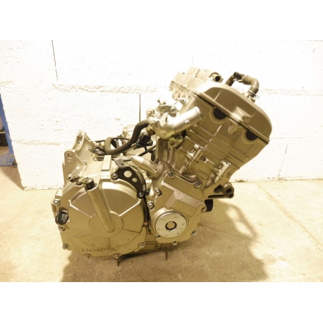 MOTEUR - HONDA HORNET 2005