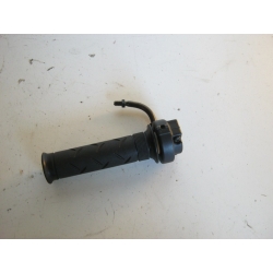 POIGNEE DE GAZ - HONDA 125 CBF