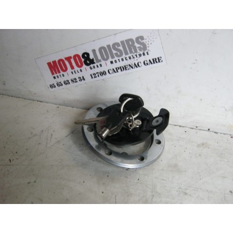 BOUCHON DE RESERVOIR - KAWASAKI ZR7 S 2002