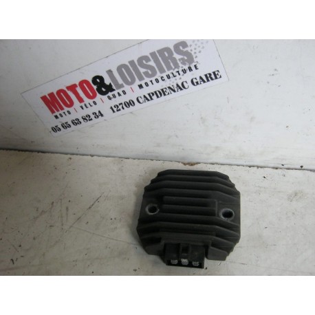 REGULATEUR - KAWASAKI ZR7 S 2002