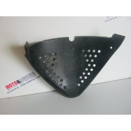 CARENAGE CENTRAL AVANT - SUZUKI 600 GSXR