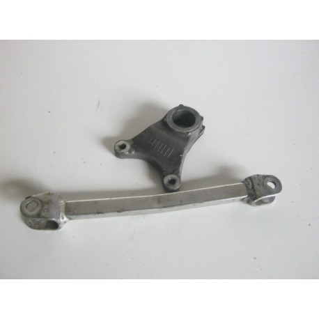 FIXATION ETRIER ARRIERE - SUZUKI 600 GSXR