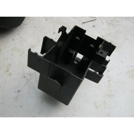 SUPPORT DE BATTERIE - PEUGEOT LUDIX