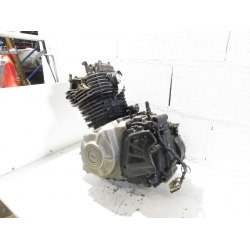 MOTEUR - SUZUKI DR 600