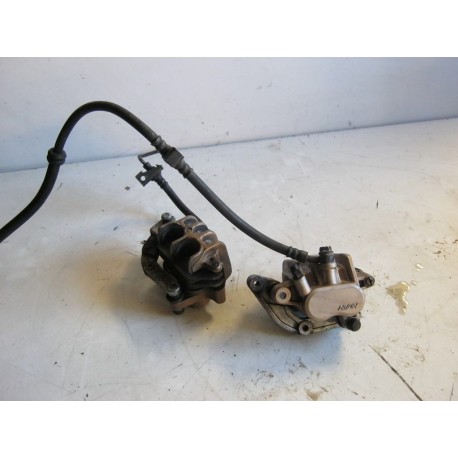 ETRIER DE FREIN AVANT - HONDA VFR 800