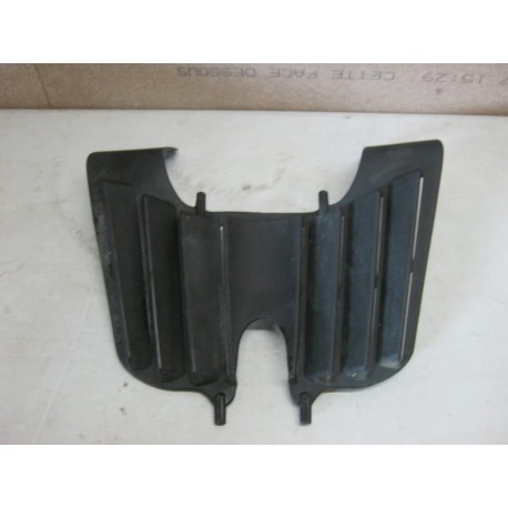 CACHE RADIATEUR - PEUGEOT XP6