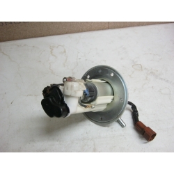 POMPE A ESSENCE - SUZUKI SVS 650