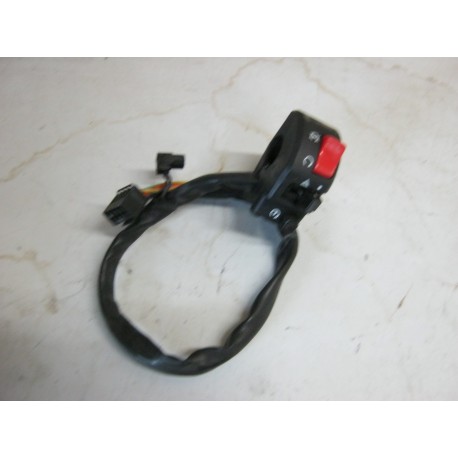 COMODO DROIT - SUZUKI SVS 650