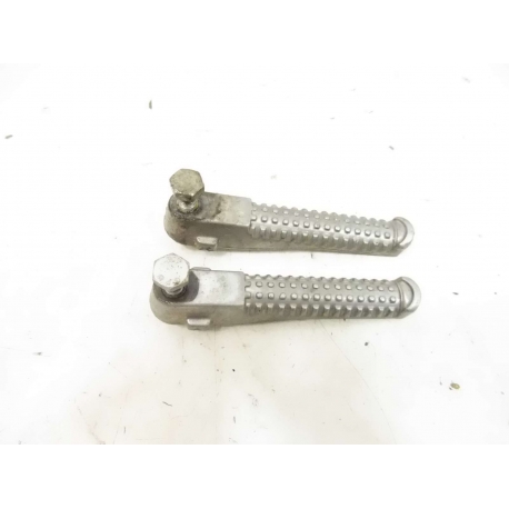 PAIRE REPOSE PIEDS - PEUGEOT SPEEDFIGHT