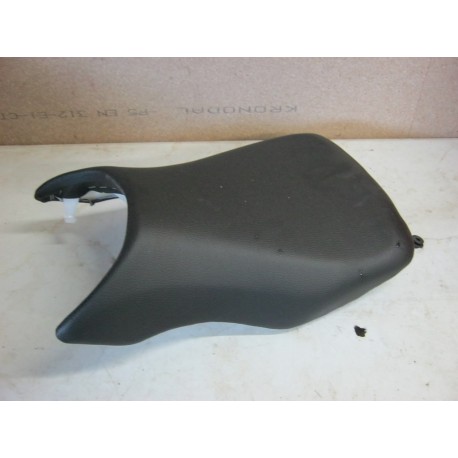 SELLE PILOTE - HONDA 125 CBF