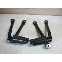 CALLES PIEDS PASSAGER - HONDA 125 CBF