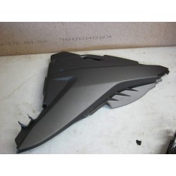 CARENAGE SOUS SELLE - HONDA 125 CBF