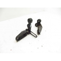 PAIRE REPOSE PIED -  SUZUKI DR 750