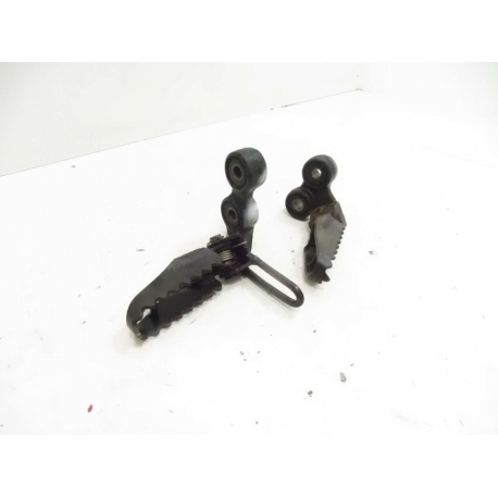 PAIRE REPOSE PIED -  SUZUKI DR 750